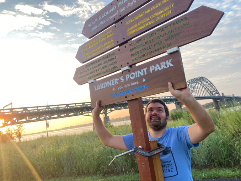 New wayfinding sign: Lardner’s Point Park